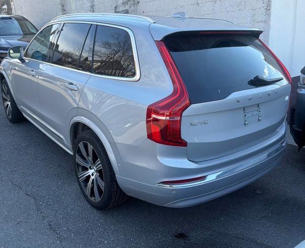 Used 2024 Volvo XC90 T8 Plus w/ Protection Package image 4