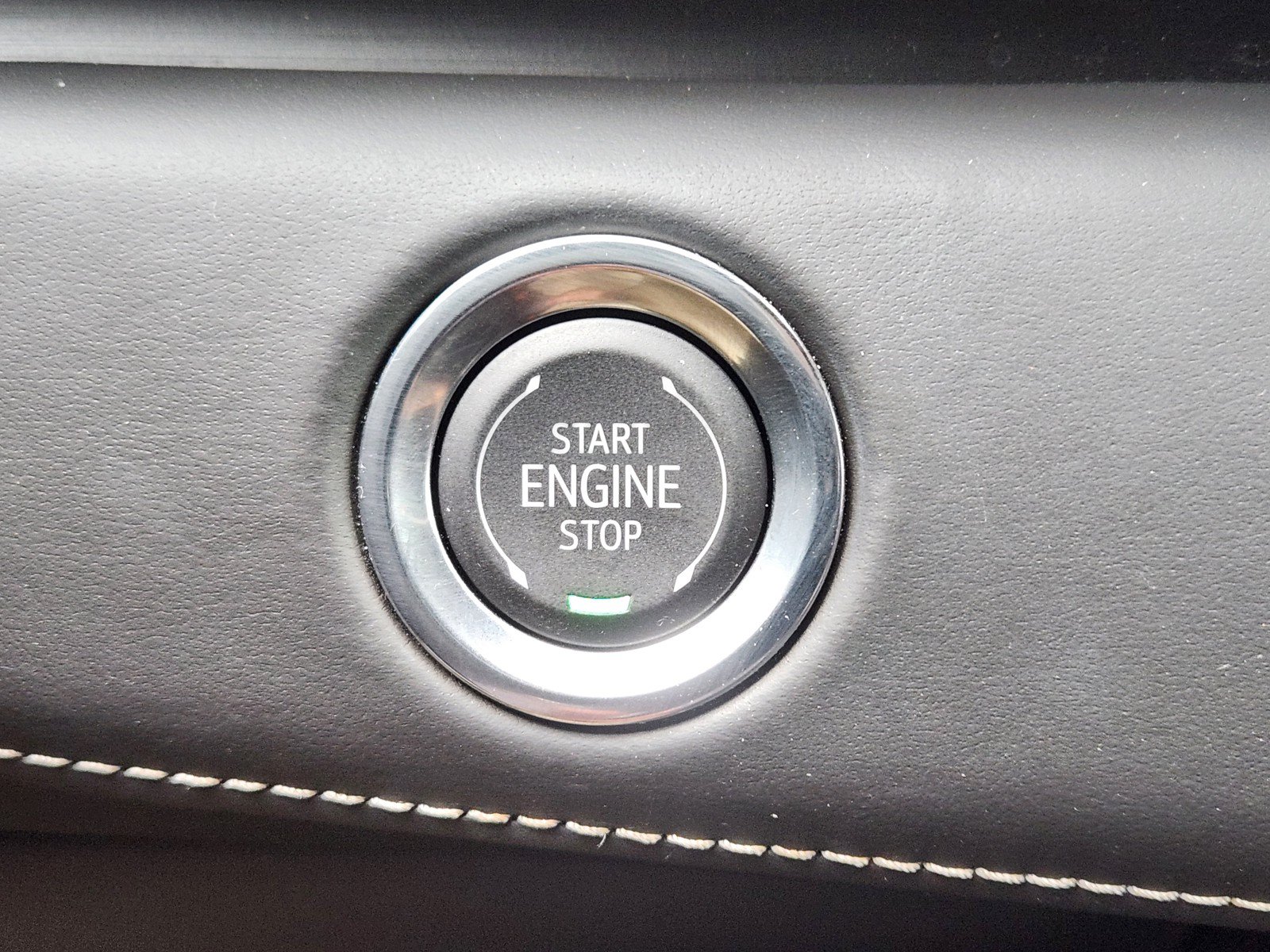 Certified 2024 Cadillac Escalade Sport Platinum AWD/4WD image 21
