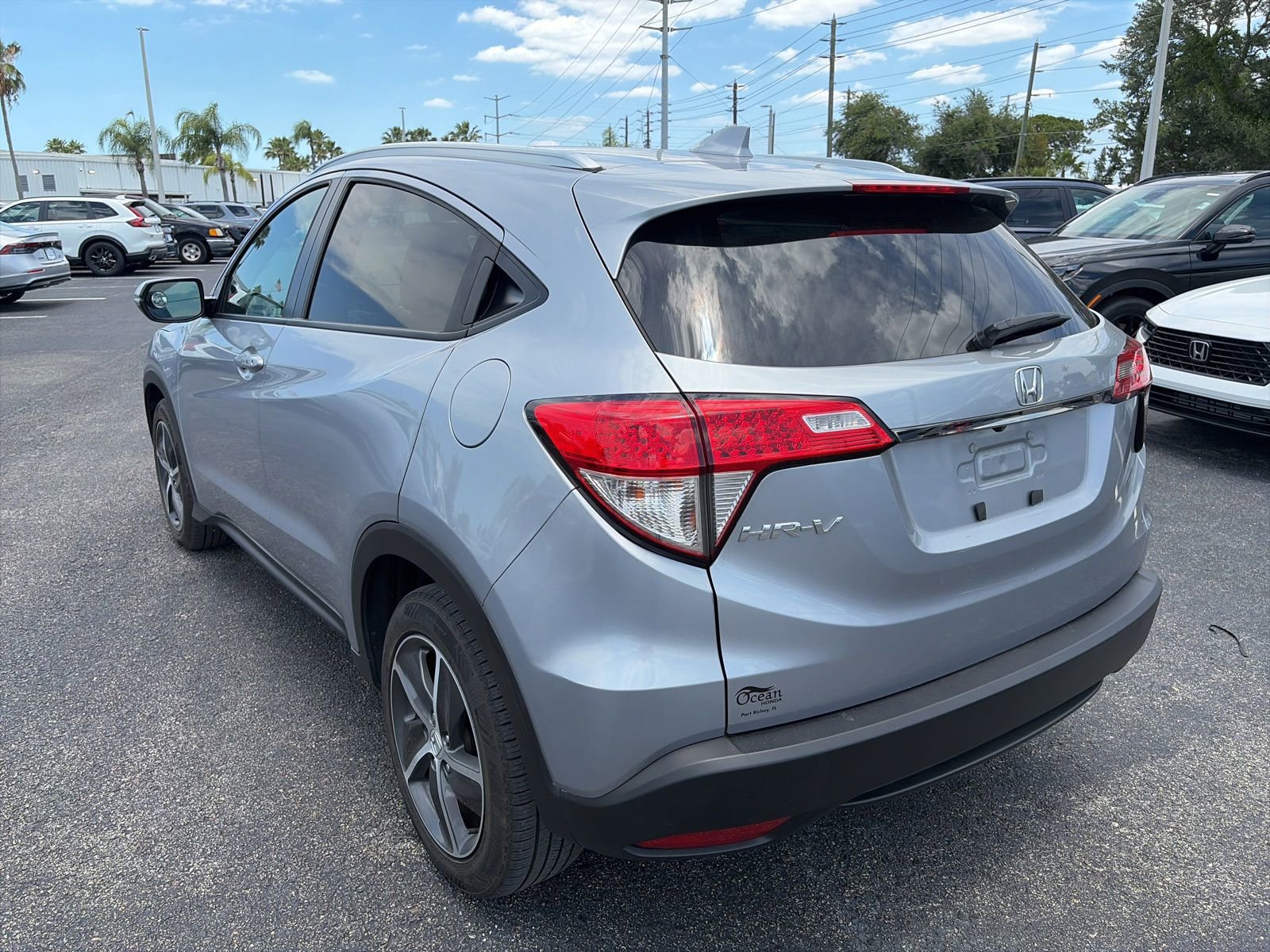 Used 2022 Honda HR-V EX image 5