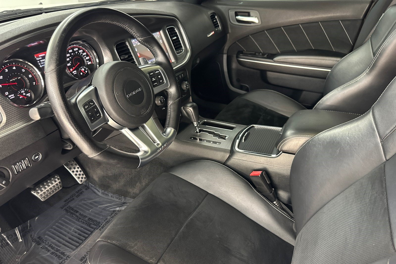 Used 2012 Dodge Charger SRT8 w/ Adaptive Cruise Control Group RWD image 4