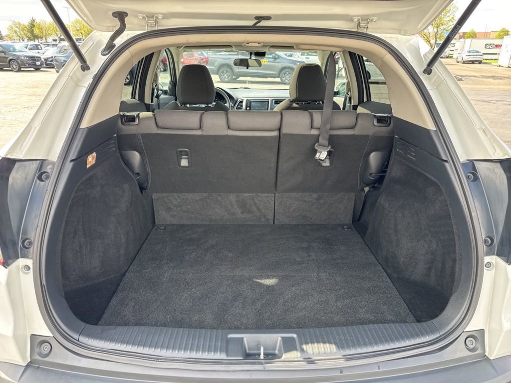 Used 2021 Honda HR-V EX image 36