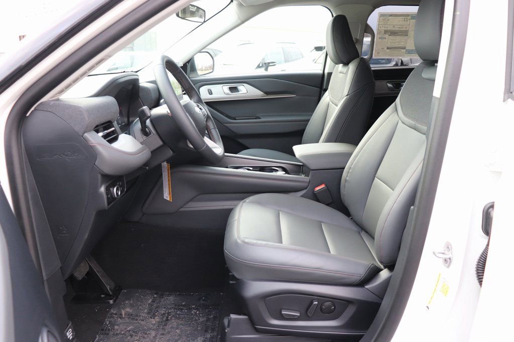 New 2026 Ford Explorer Active w/ Active Comfort Package image 33