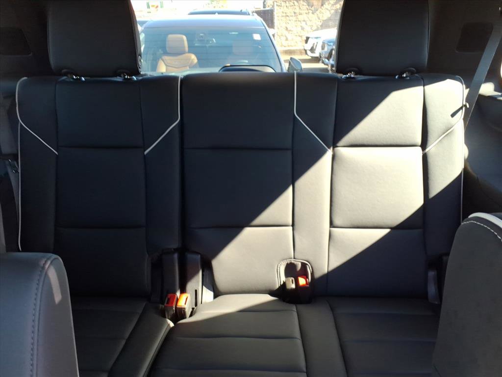 Certified 2024 Cadillac Escalade Sport w/ LPO, ONYX Package image 16