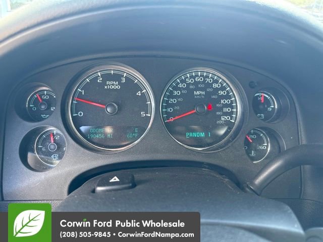 Used 2011 GMC Sierra 2500 Denali w/ Suspension Package, Off-Road AWD/4WD image 11