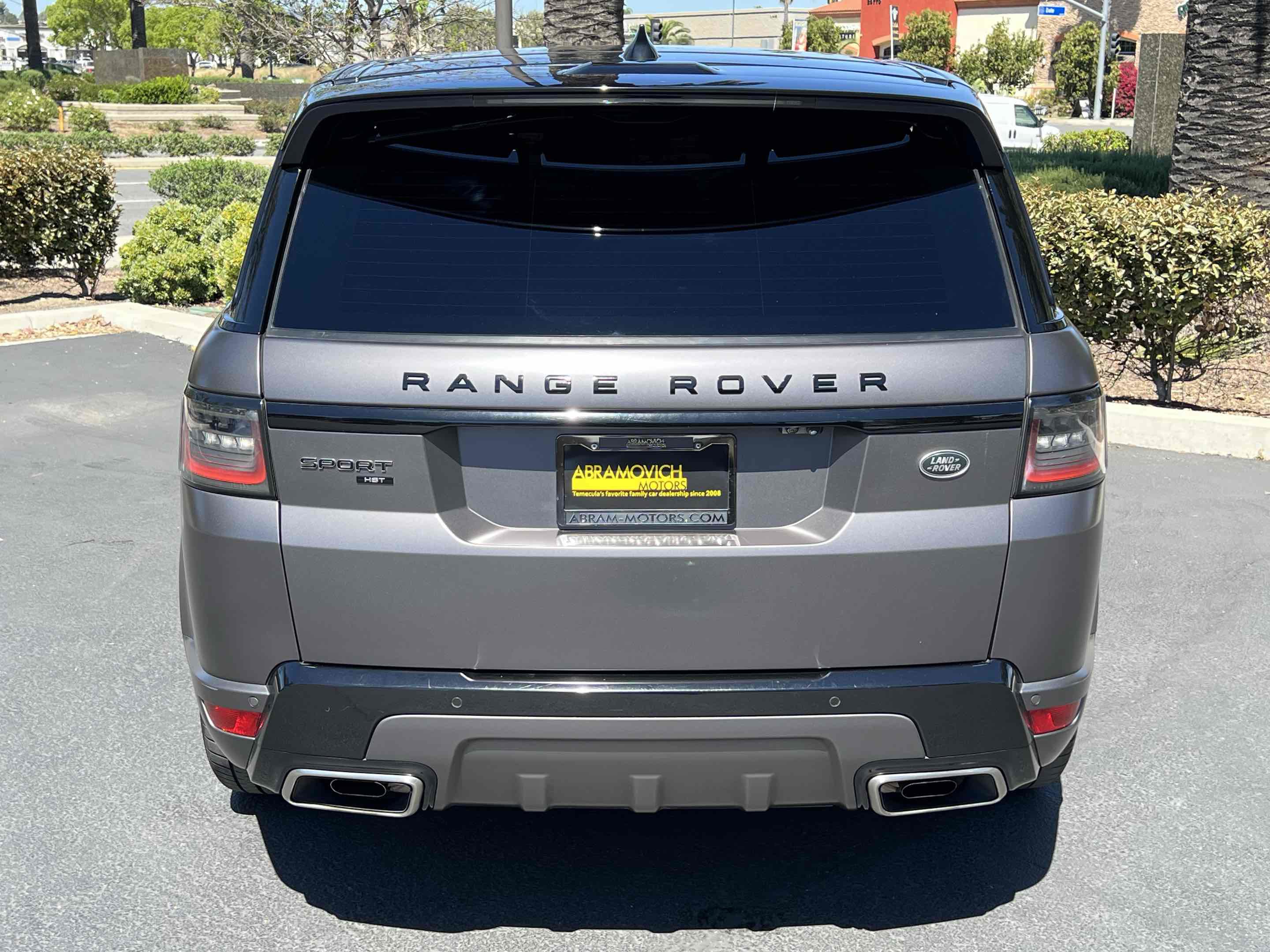 Used 2020 Land Rover Range Rover Sport HST image 18