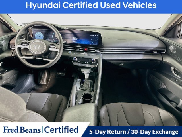 Certified 2024 Hyundai Elantra SEL FWD image 16