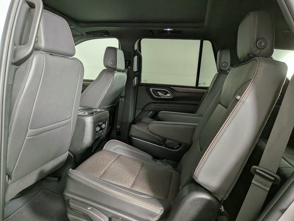 Certified 2024 Chevrolet Tahoe High Country w/ Premium Package image 33