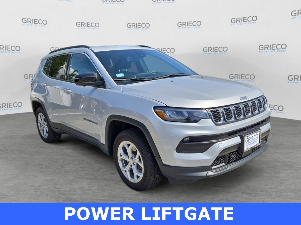 Used 2024 Jeep Compass Latitude w/ Convenience Group