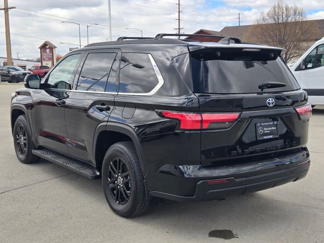 Used 2024 Toyota Sequoia SR5 w/ SR5 Premium Package AWD/4WD image 13