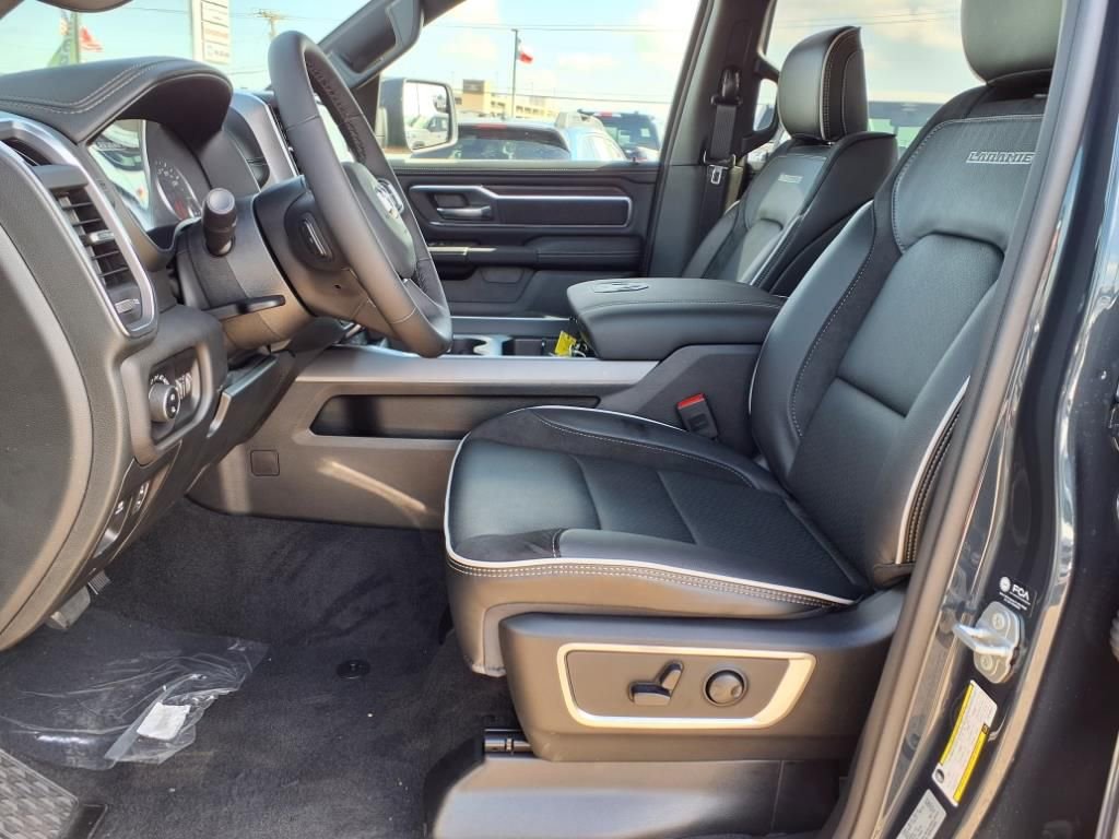 New 2026 RAM 1500 Laramie w/ Sport Appearance Package image 11