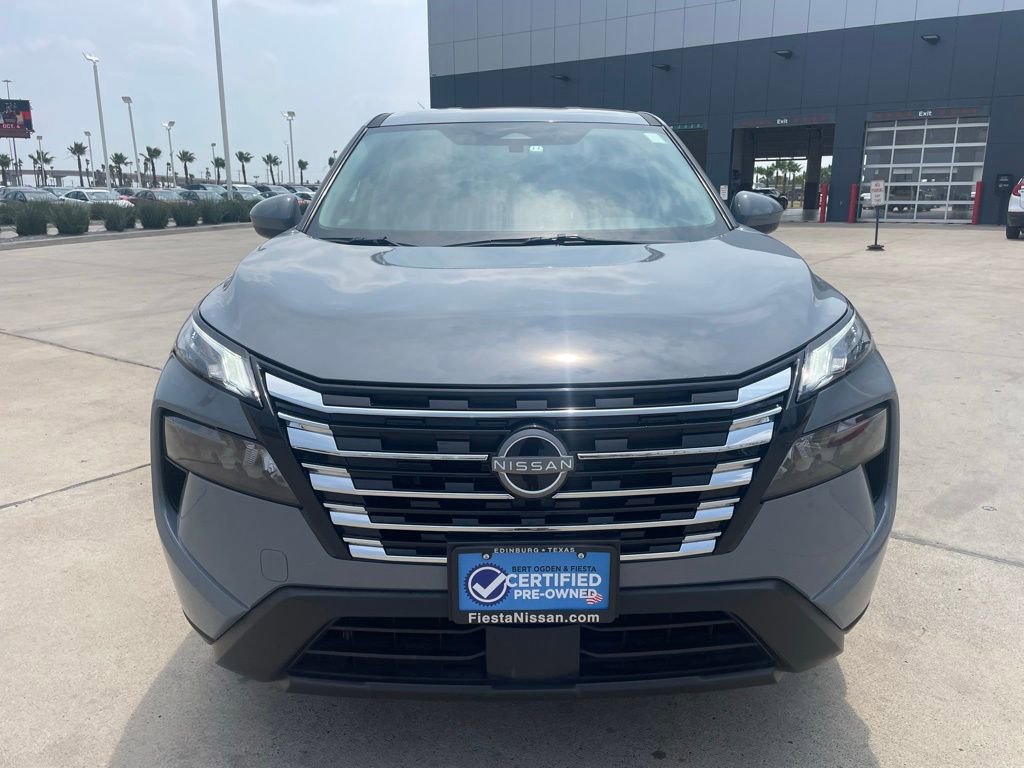 Used 2026 Nissan Rogue SV FWD image 6