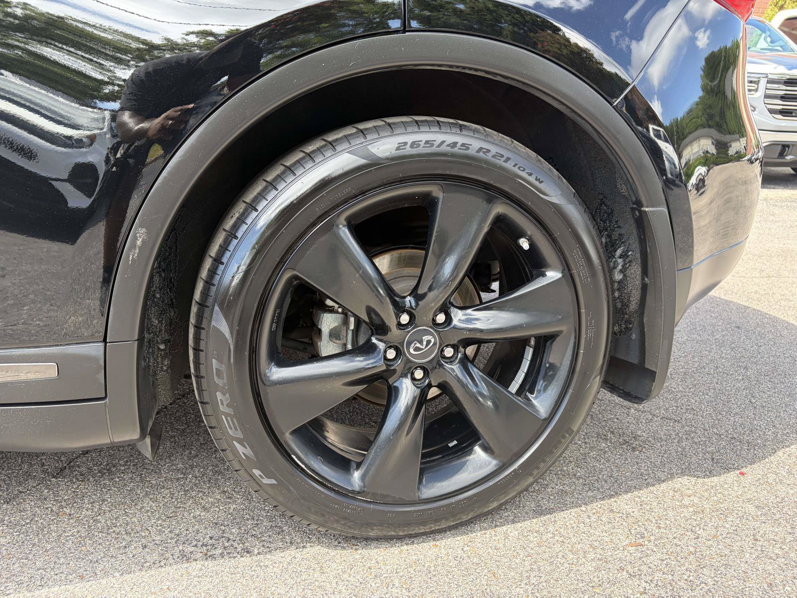 Used 2015 INFINITI QX70 AWD w/ Premium Package image 29