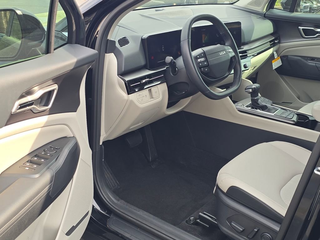Used 2026 Kia Sportage EX image 9