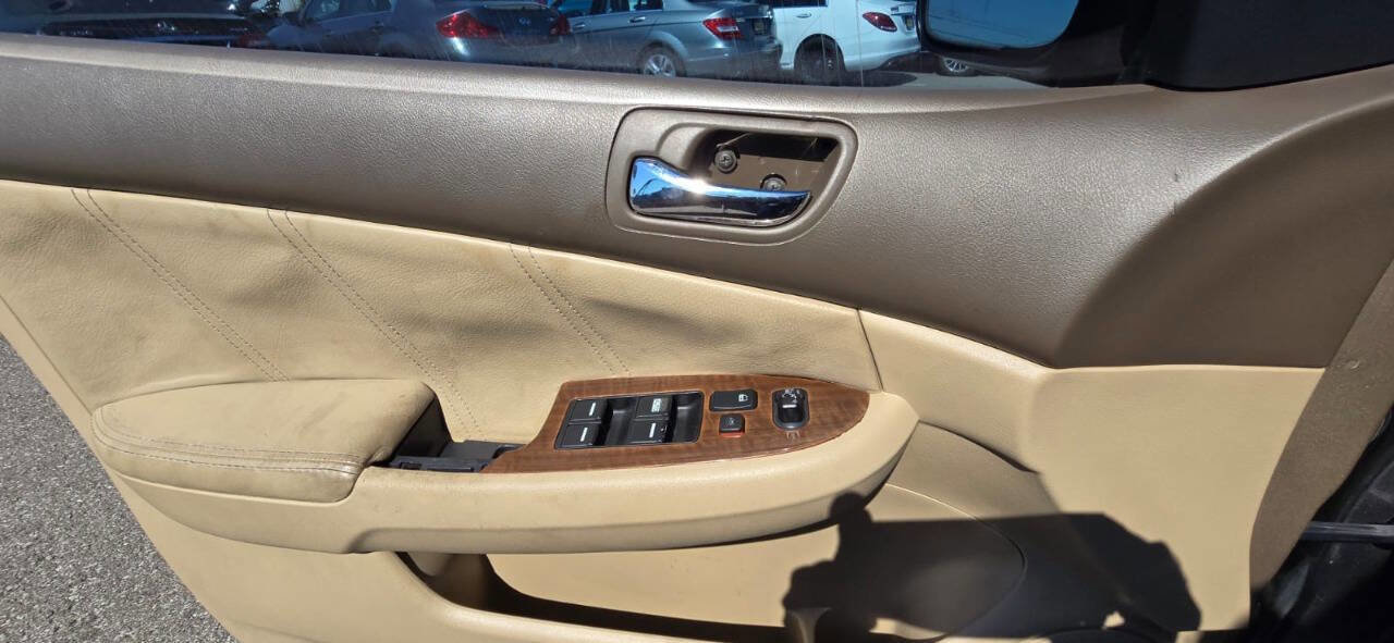 Used 2006 Honda Accord EX image 20