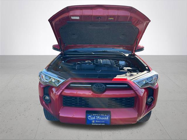 Certified 2023 Toyota 4Runner SR5 Premium w/ Moonroof Package AWD/4WD image 3