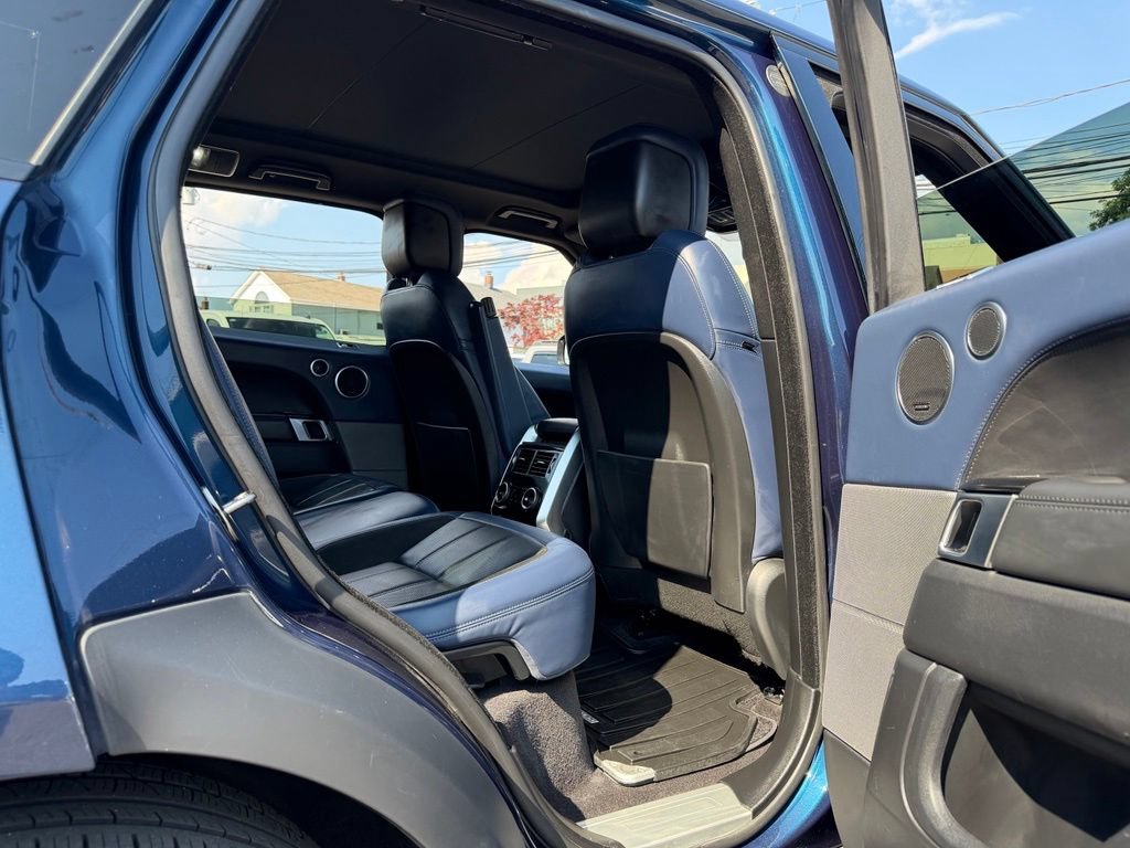 Used 2021 Land Rover Range Rover Sport HST AWD/4WD image 14