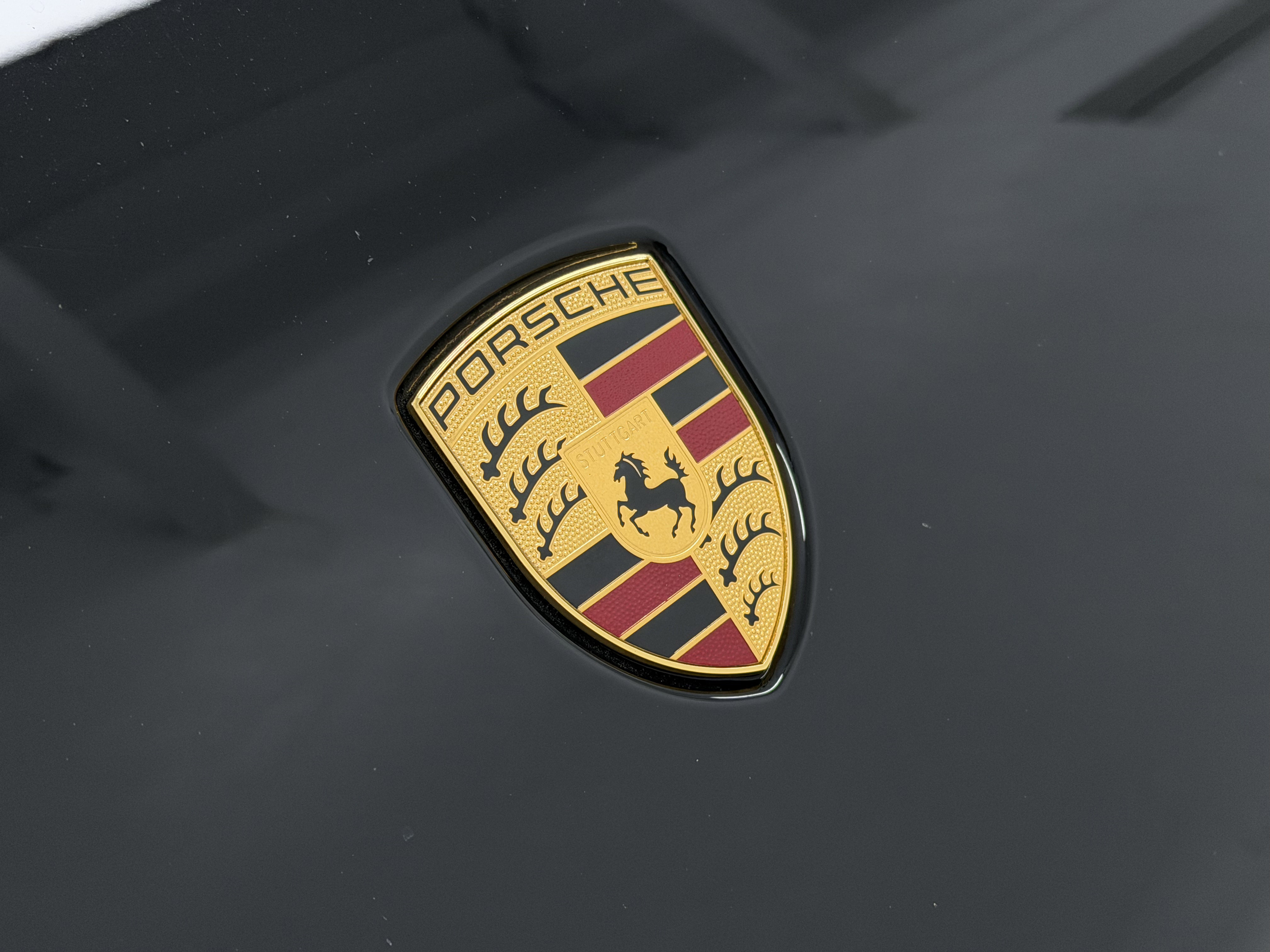 Certified 2025 Porsche Macan image 61