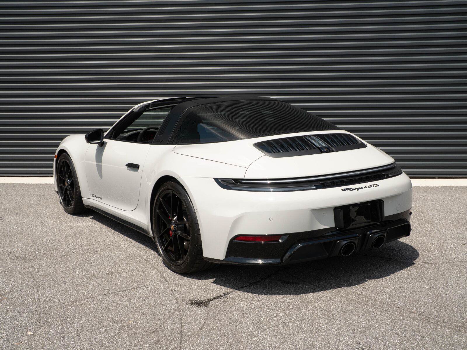 Used 2026 Porsche 911 Targa 4 GTS AWD/4WD image 3