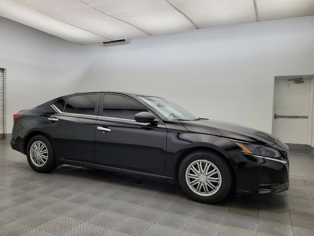 Used 2024 Nissan Altima 2.5 S image 11