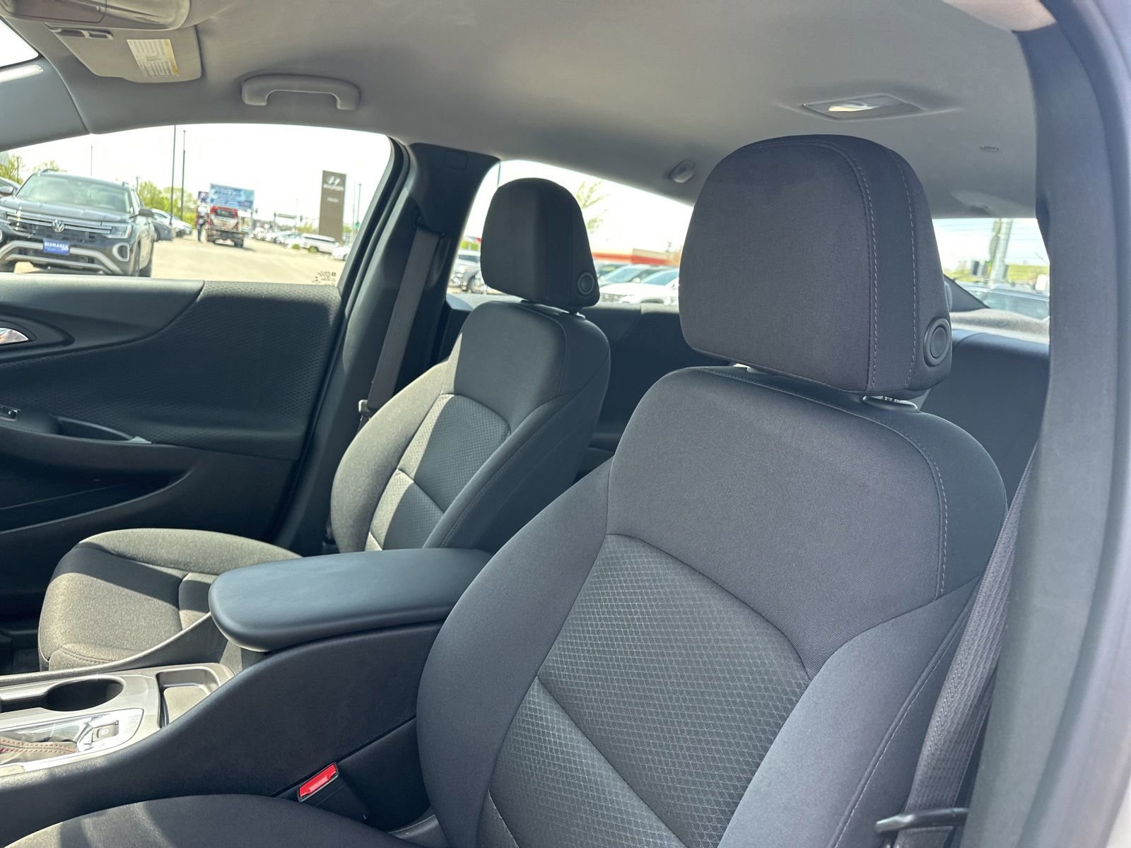 Used 2024 Chevrolet Malibu RS w/ LPO, Floor Liner Package FWD image 11
