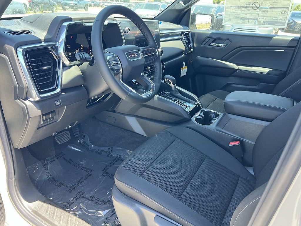 New 2026 GMC Canyon Elevation RWD image 9