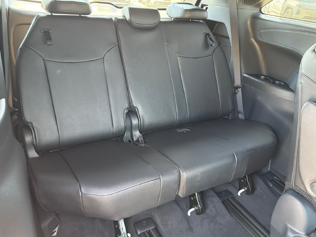 New 2026 Toyota Sienna Platinum AWD/4WD image 16