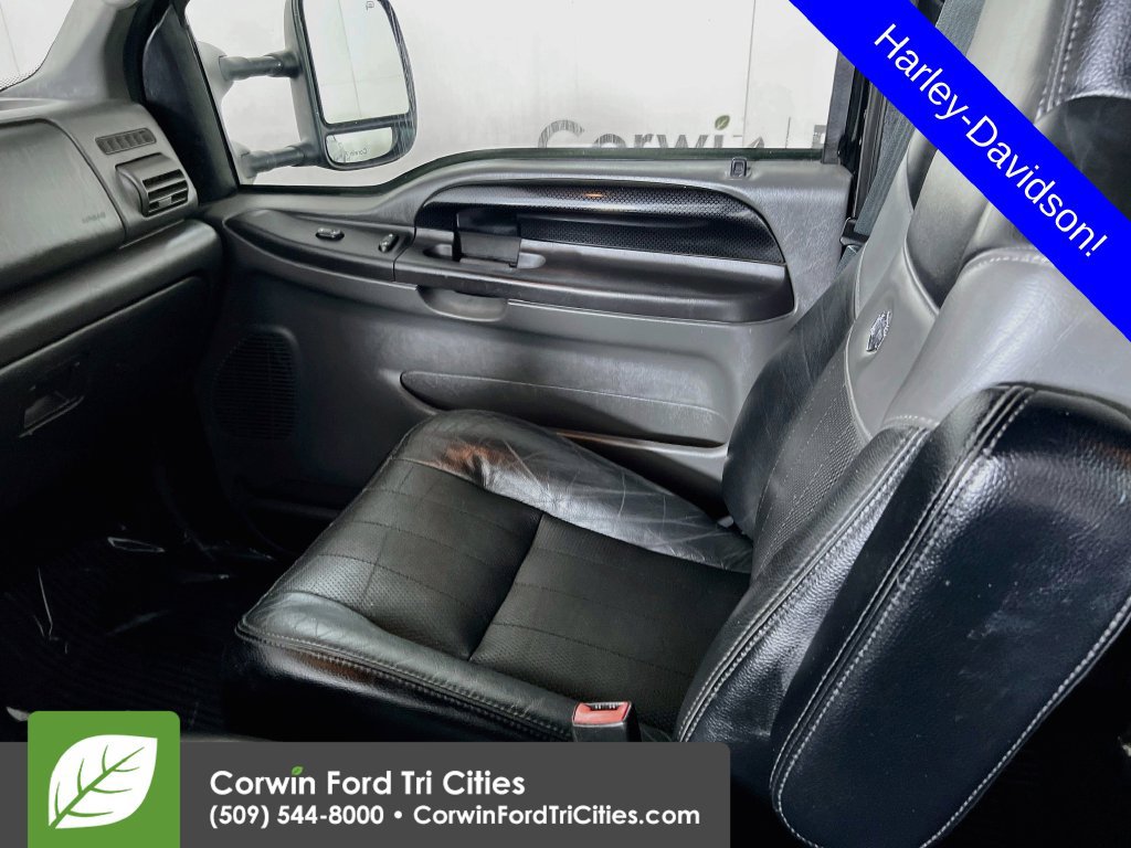 Used 2005 Ford F350 Harley-Davidson AWD/4WD image 22