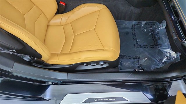 Used 2024 Chevrolet Corvette Stingray w/ Stealth Interior Trim Package image 22