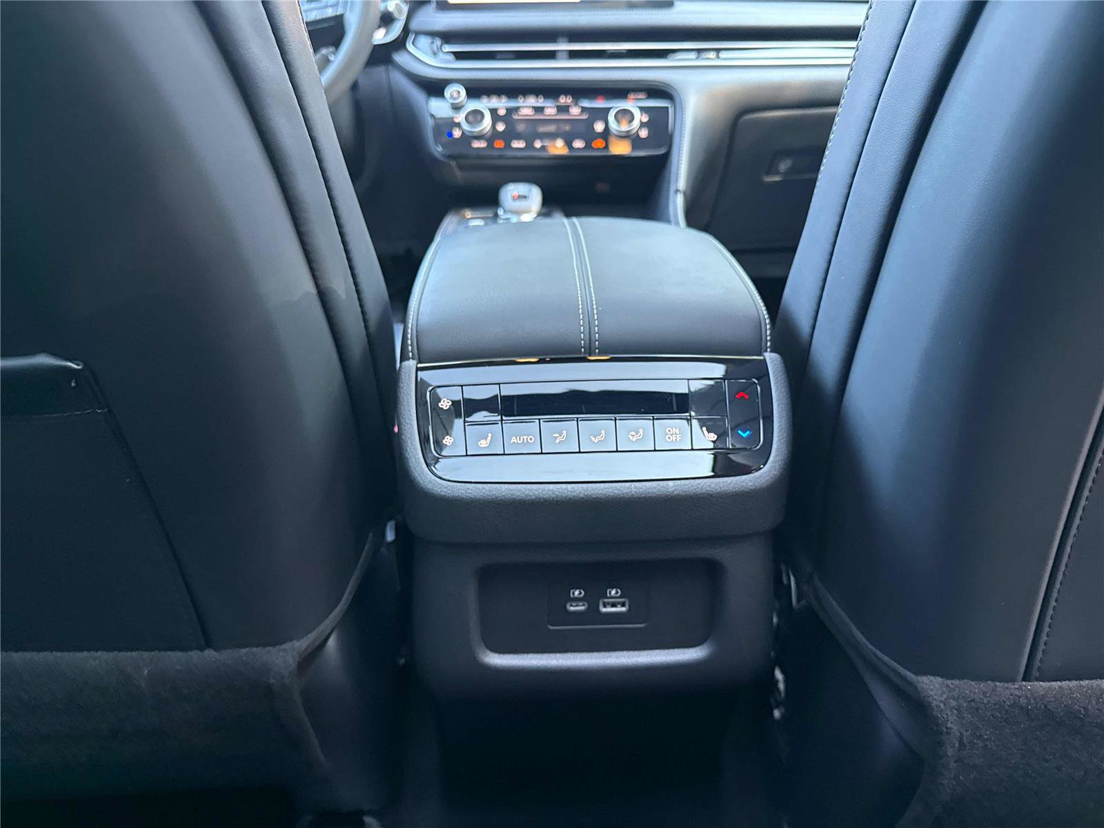 Used 2025 INFINITI QX60 Luxe FWD image 29