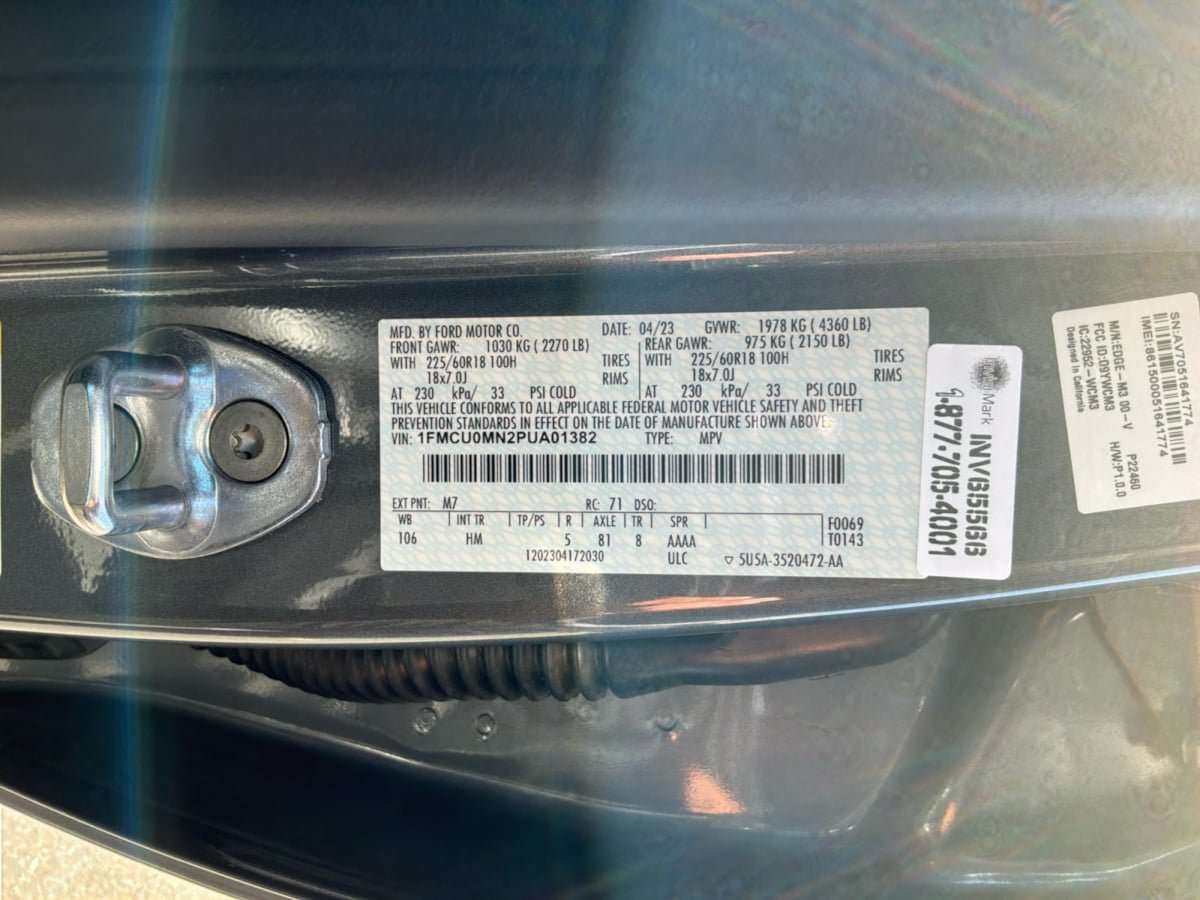 Used 2023 Ford Escape ST-Line w/ Tech Pack #1 FWD image 21