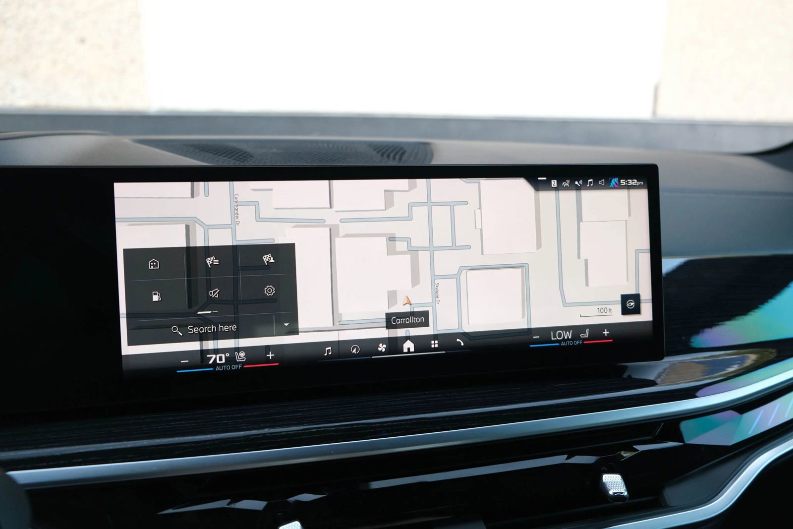 Used 2024 BMW X5 M60i w/ Executive Package image 40