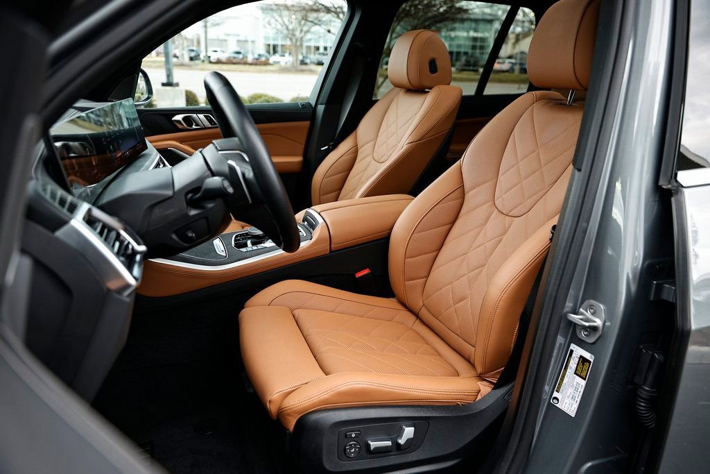 Certified 2025 BMW X5 sDrive40i w/ Premium Package image 20