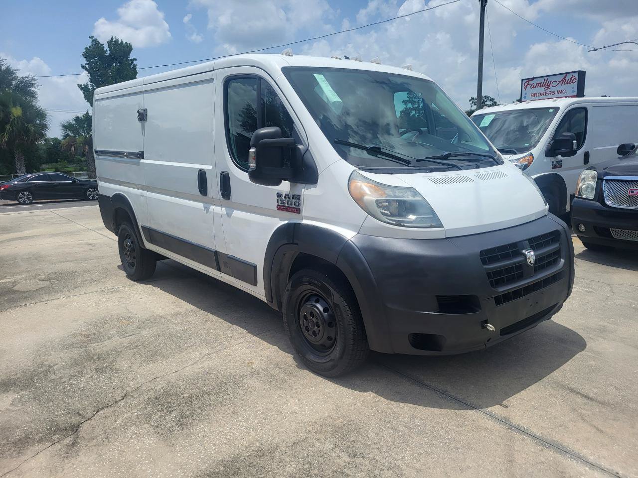 Used 2017 RAM ProMaster 1500 FWD image 7