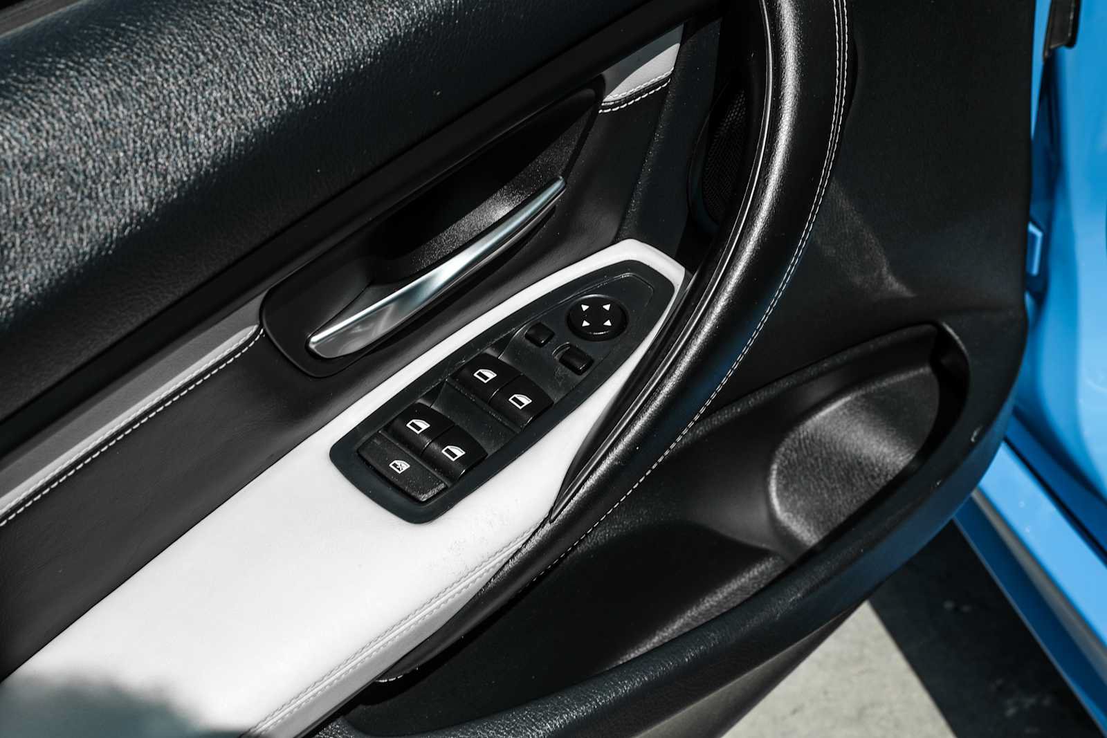 Used 2015 BMW M3 RWD image 41