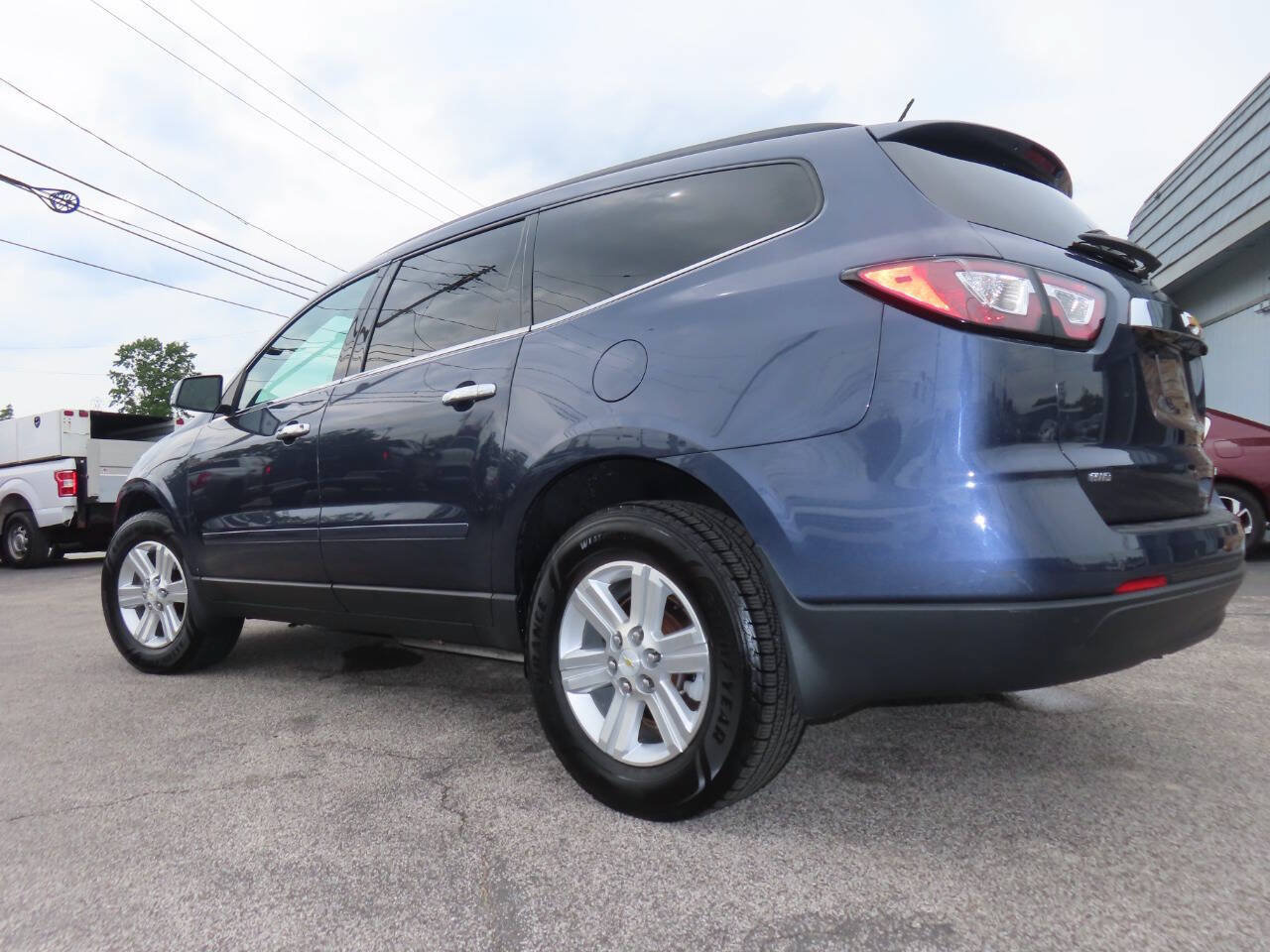 Used 2014 Chevrolet Traverse LT AWD/4WD image 3