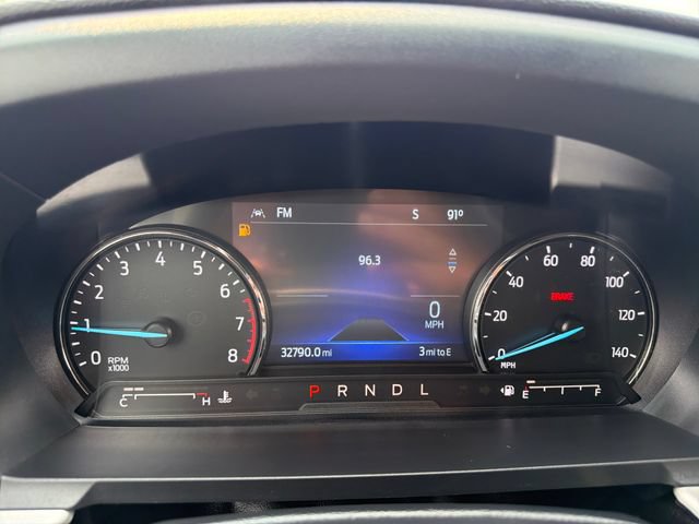 Used 2023 Ford Explorer XLT w/ Equipment Group 202A AWD/4WD image 18