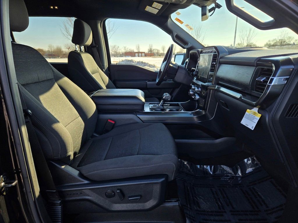 Used 2023 Ford F150 XLT w/ Equipment Group 302A High image 7