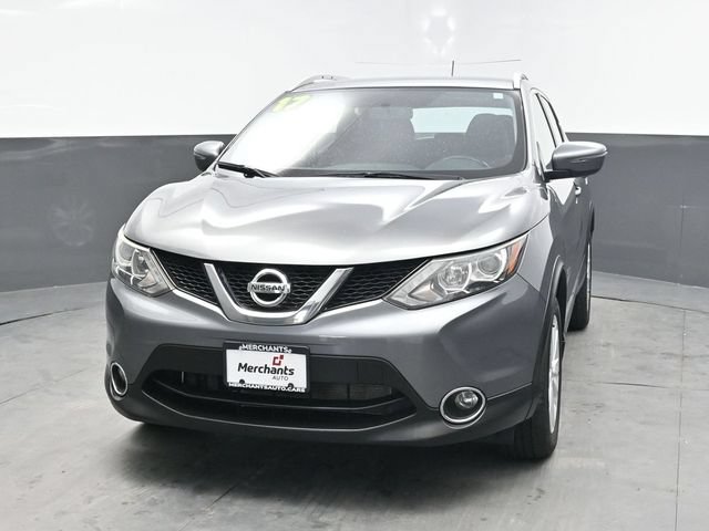 Used 2017 Nissan Rogue Sport SV w/ SV All-Weather Package AWD/4WD image 2