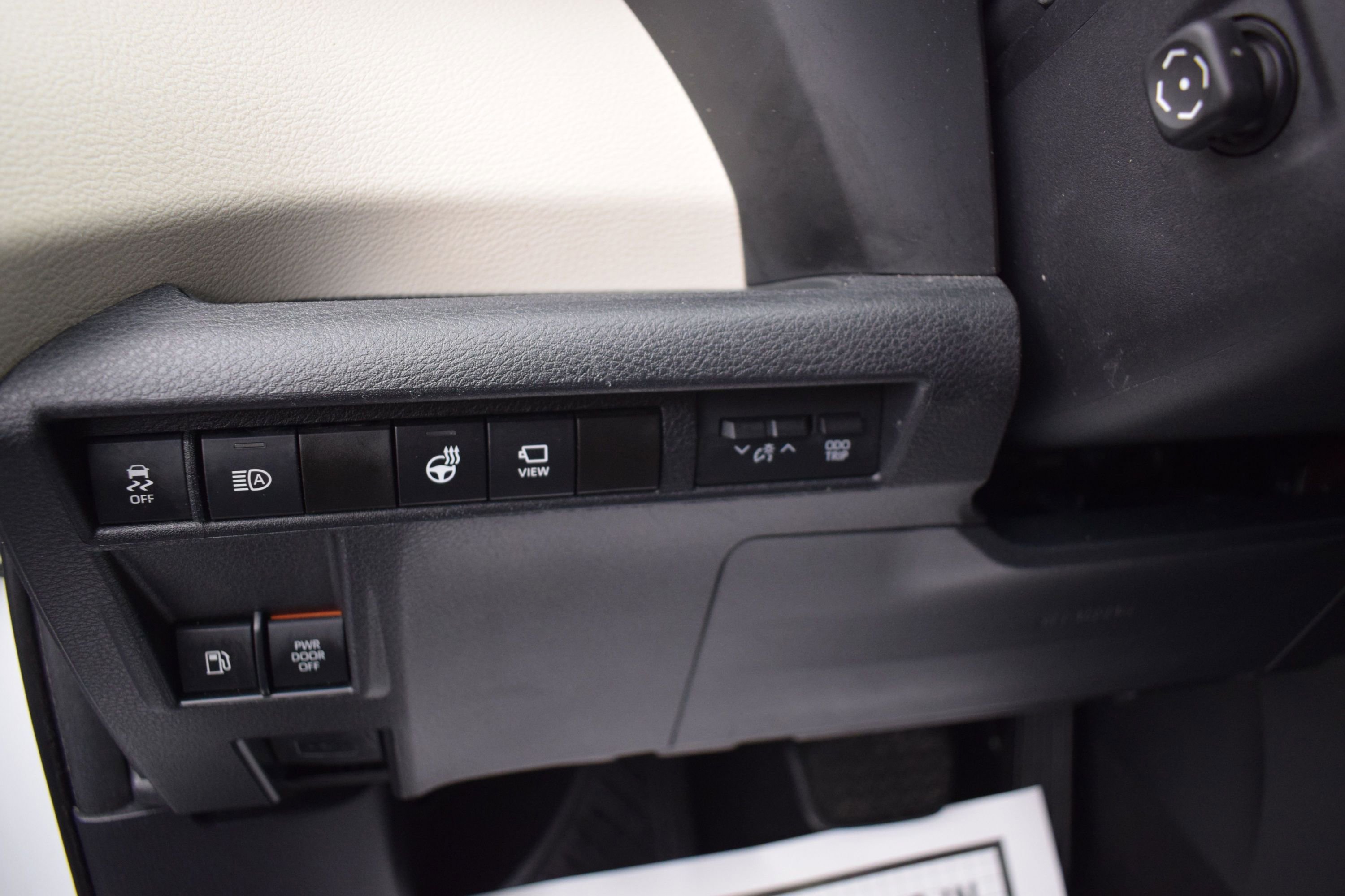 Used 2022 Toyota Sienna Platinum AWD/4WD image 20