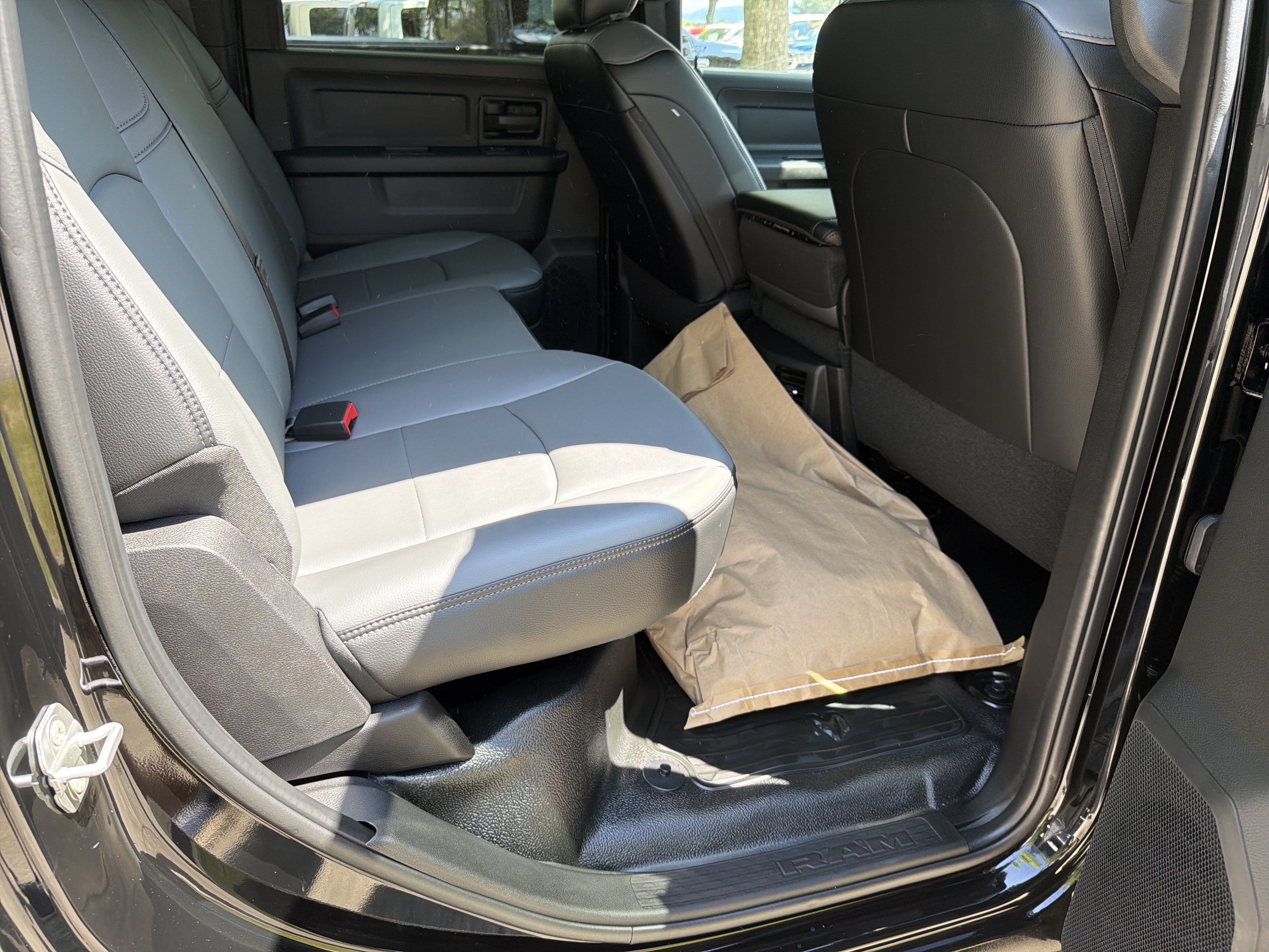 New 2026 RAM 3500 Tradesman AWD/4WD image 18
