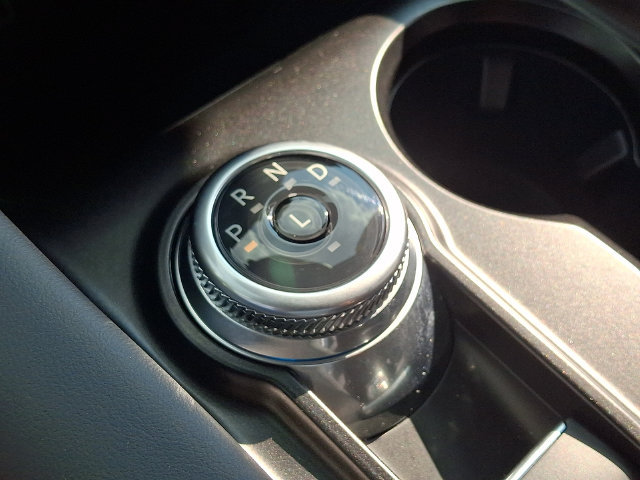 Used 2026 Ford Explorer Active AWD/4WD image 14