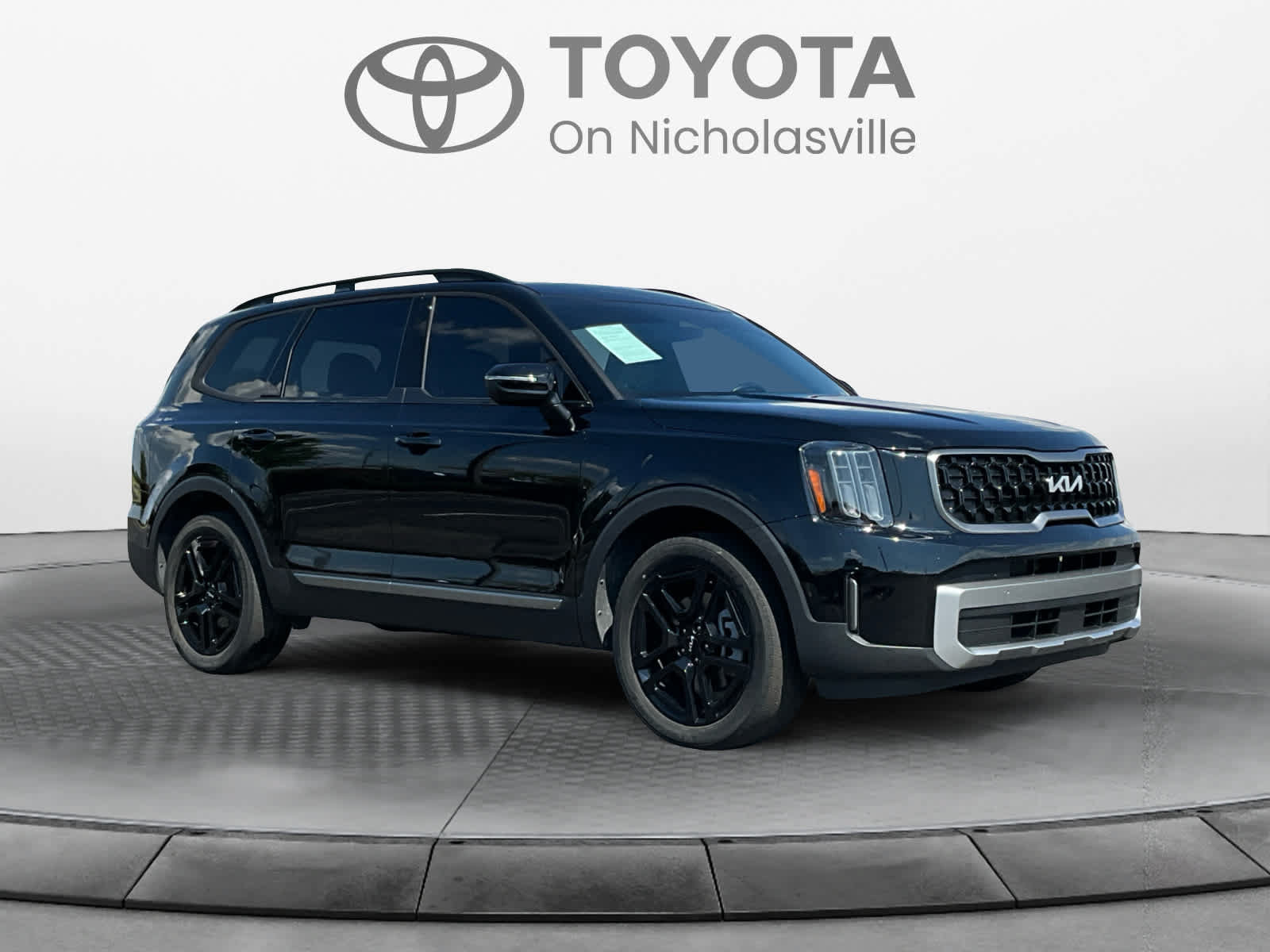Used 2023 Kia Telluride EX X-Line AWD/4WD image 7