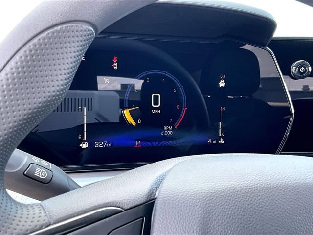 New 2026 Chevrolet Trax LT FWD image 21