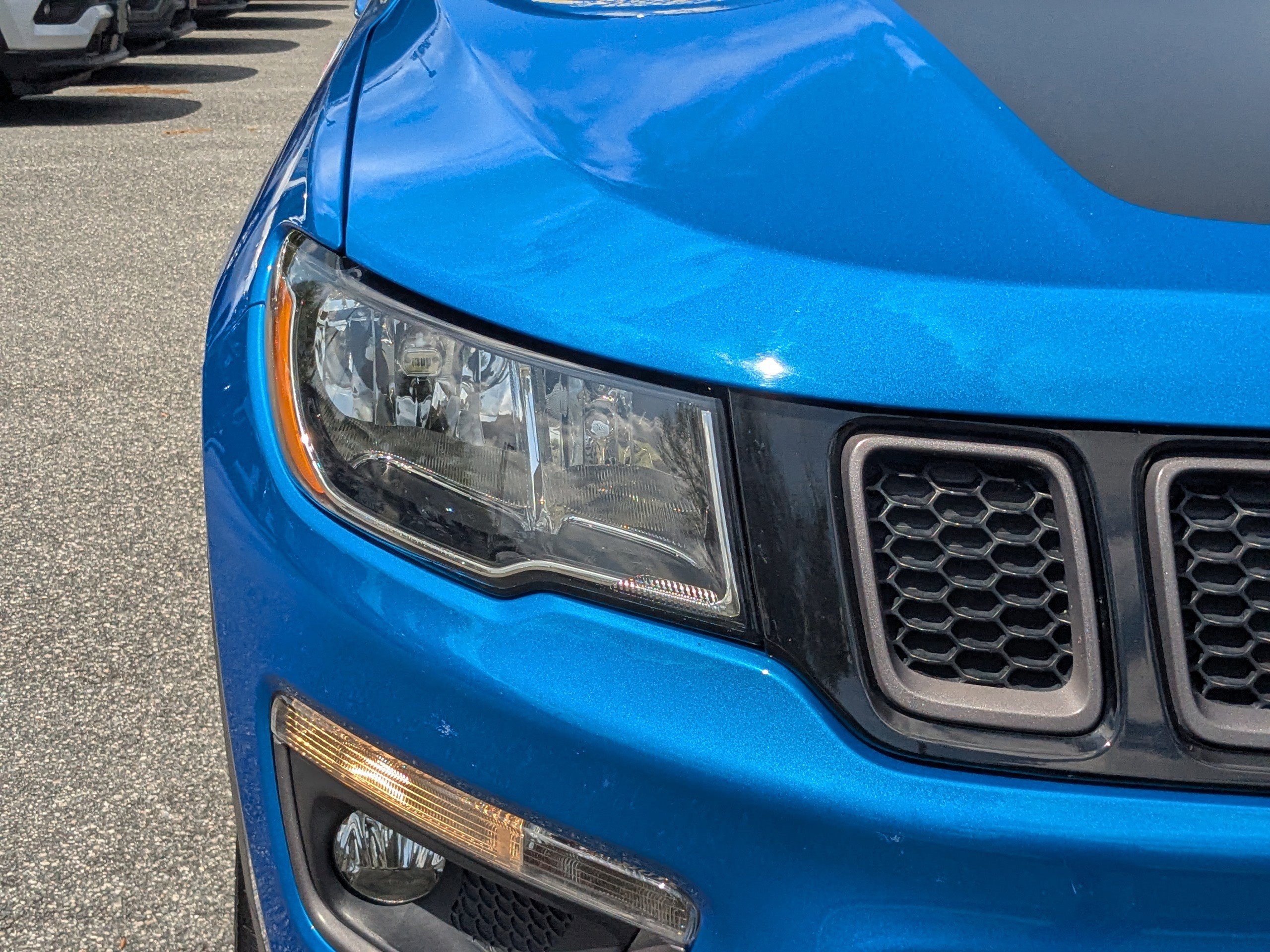 Used 2018 Jeep Compass Trailhawk w/ Leather Interior Group image 9