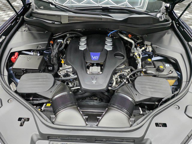 Used 2021 Maserati Levante S GranSport AWD/4WD image 42