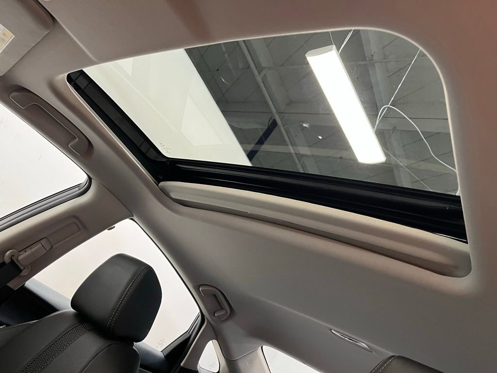 Used 2021 Honda Civic Touring image 10