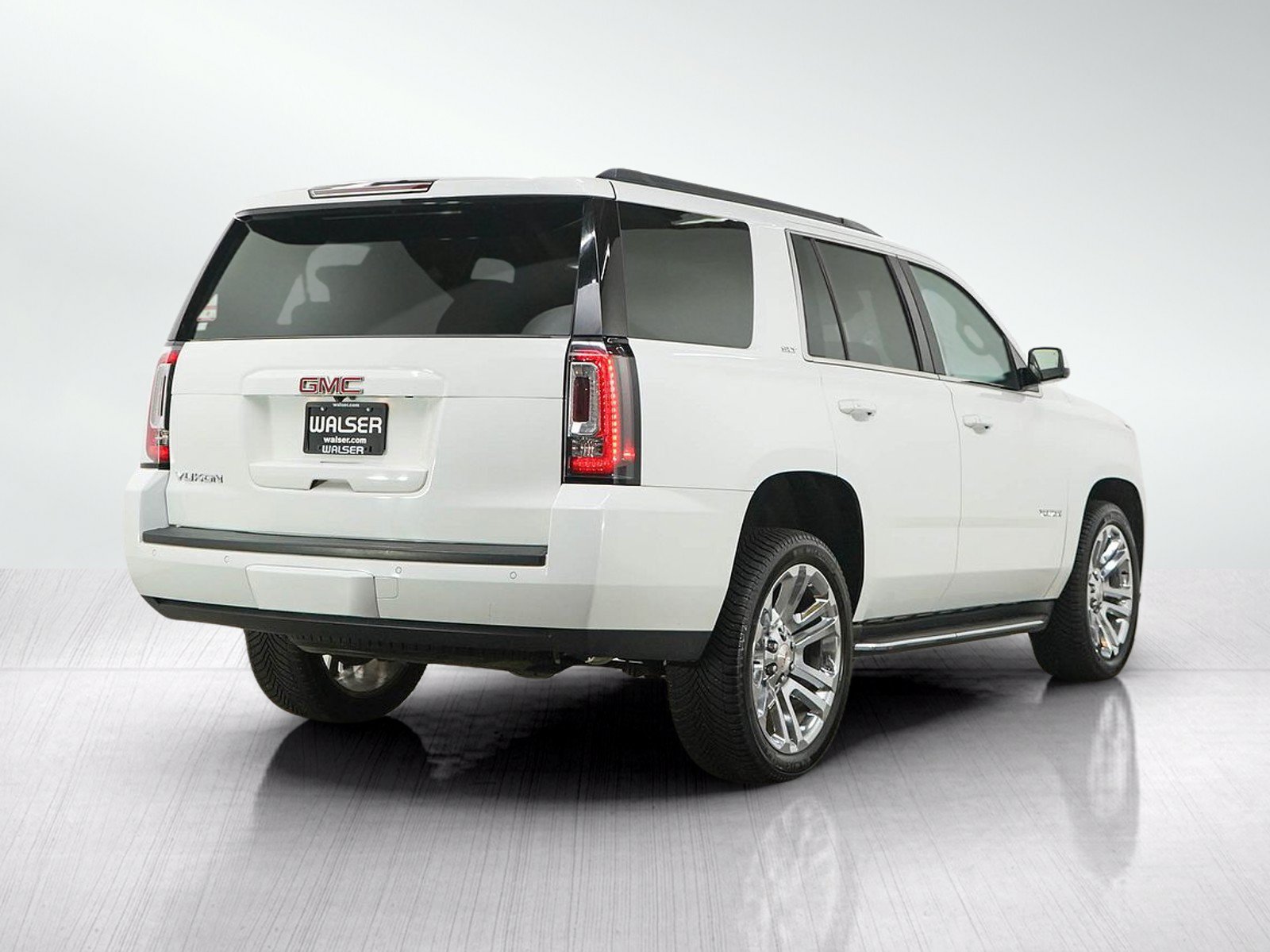 Used 2018 GMC Yukon SLT w/ Open Road Package AWD/4WD image 5