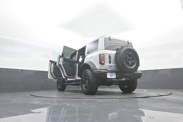 New 2026 Ford Bronco Badlands AWD/4WD image 45