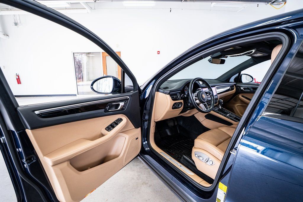Used 2021 Porsche Macan S image 33