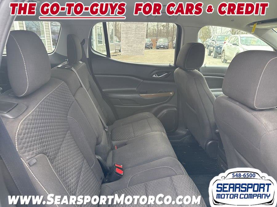 Used 2019 GMC Acadia SLE w/ LPO, Floor Liner Package image 15